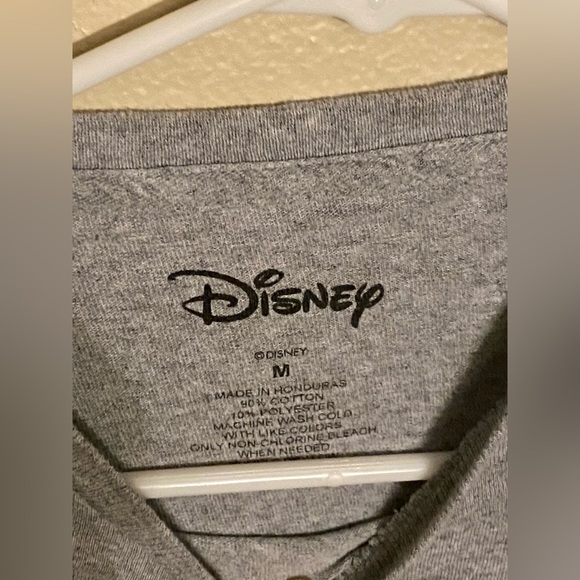 Crew neck Long sleeve crop with savage stitch graphic - Picture 2 of 2